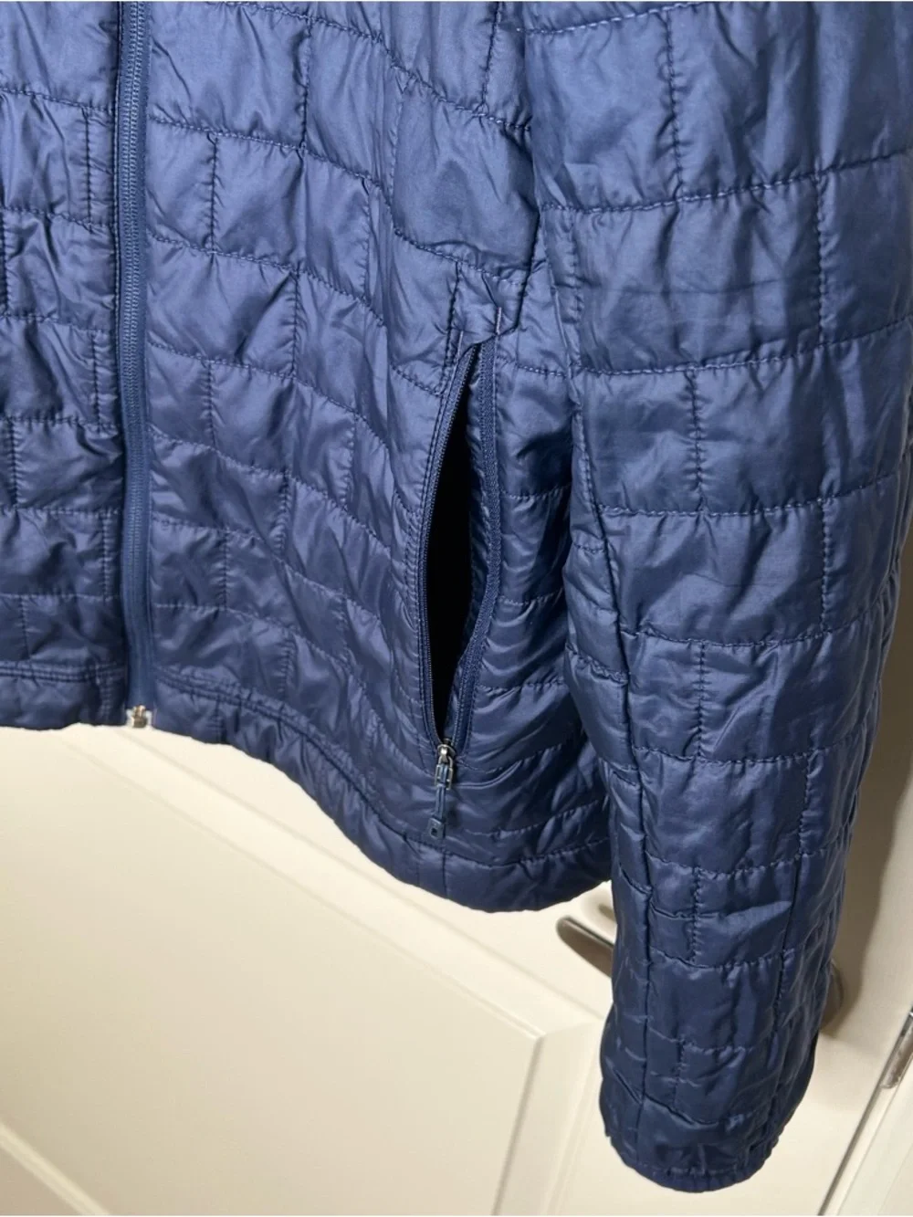 Patagonia Nano Puff Jacket Full Zip Dark Navy Men’s Size Large STY 84212 - Picture 6 of 16